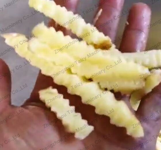 500Kg/H Crinkle Potato Slicer Machine Sold To Ireland 8 Crinkle potato slices