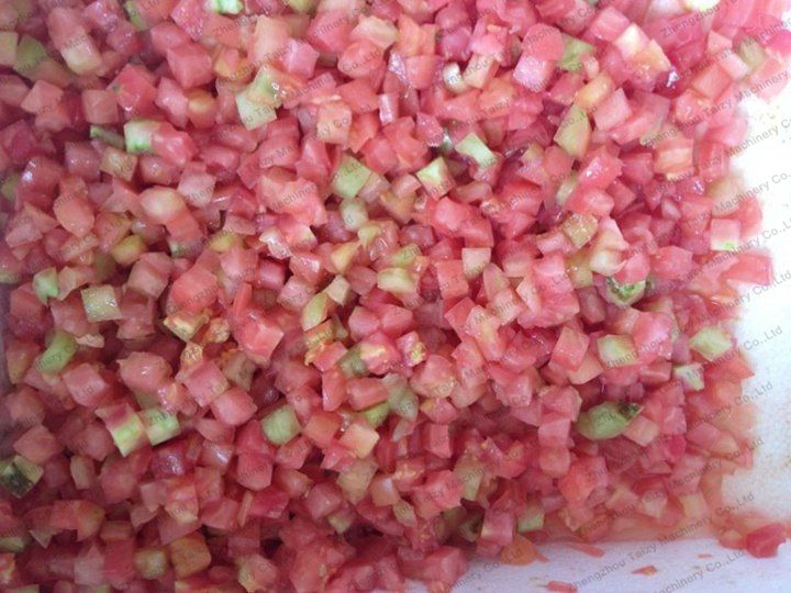 Diced tomato cubes
